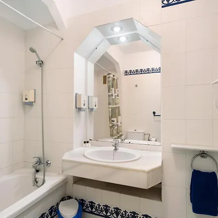 Over The Ocean Apartment